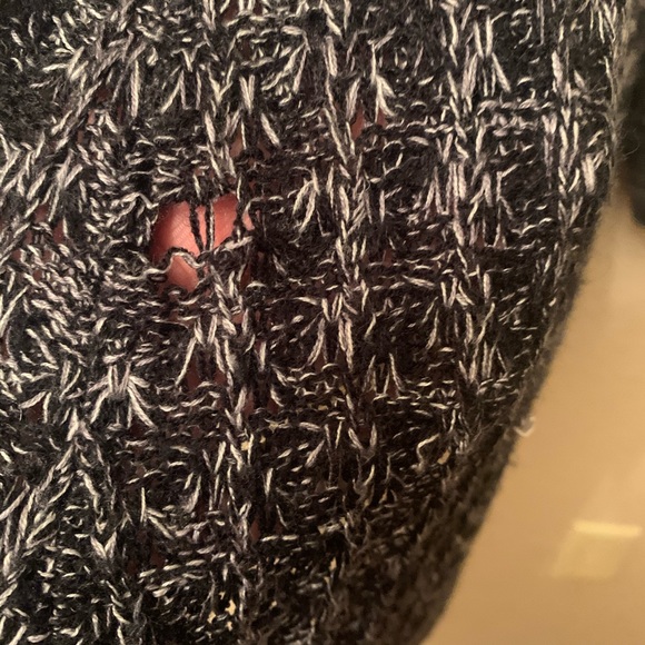 Sweater - Picture 3 of 3